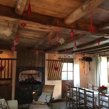Fosse Farmhouse Holiday Cottages Chippenham  Bagian luar foto